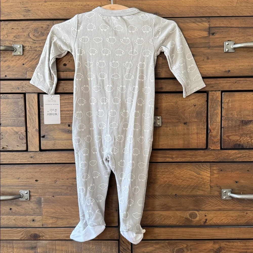 Carters nwt set